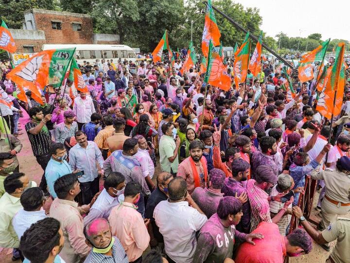 Gujarat Municipal Corporation Election Result: BJP wins Gandhinagar and 2 other civic bodies, Congress bags Bhanvad municipality Gujarat Civic Polls Result: बीजेपी की गांधीनगर समेत 3 नगर निकाय में जीत, जानें कांग्रेस और AAP का हाल
