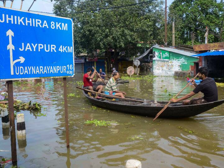 Floods In West Bengal CM West Bengal Alleges Damodar Valley Corporation help from Army for rescue Floods In West Bengal: लगातार बारिश से पश्चिम बंगाल में बाढ़ की स्थिति बिगड़ी, 6 जिलों में सेना से ली जा रही है मदद