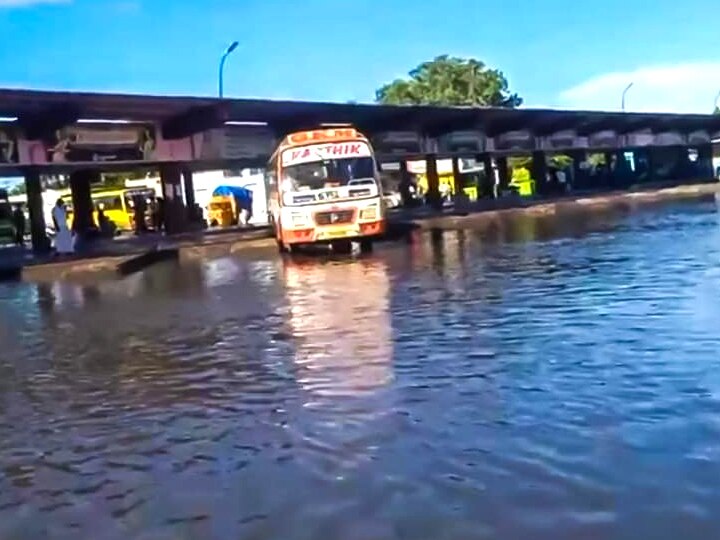 விழுப்புரம், கள்ளக்குறிச்சி மாவட்டங்களில் அதிகாலை முதல் பலத்த மழை