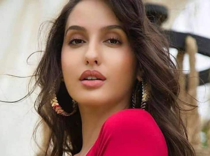 Nora Fatehi को याद आए वो दिन जब वो पैसे कमाने के लिए वेट्रेस का काम करती थीं, बोलीं... ‘वो बेहद कठिन काम था’ Nora Fatehi recalls working as waitress in early age to earn money Nora Fatehi को याद आए वो दिन जब वो पैसे कमाने के लिए वेट्रेस का काम करती थीं, बोलीं... ‘वो बेहद कठिन काम था’
