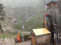 Rain in Madmaheshwar Dham: द्वितीय केदार के नाम से विख्यात मदमहेश्वर धाम में बारिश से अफरा-तफरी, परिसर में आया मलबा