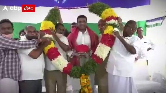 ఐటి మంత్రి కి టెక్నాలజీ తో స్వాగతం ....!!!