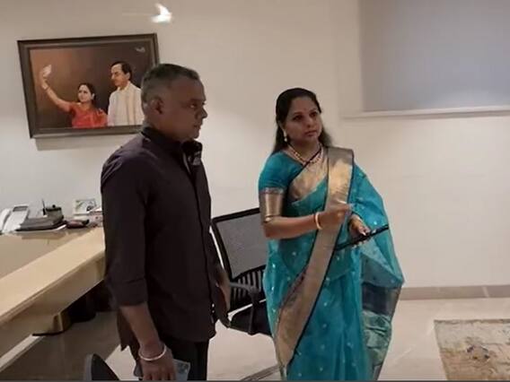 Batukamma Song: అల్లిపూల వెన్నెల సాంగ్ ఆవిష్కరించిన గౌతమ్ మీనన్, కవిత