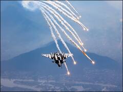 Azadi Ka Amrit Mahotsav: वायुसेना दिवस पर हिंडन एयर-बेस पर होगा खास एयर-डिसप्ले, रफाल, सुखोई जैसे लड़ाकू विमान लेंगे हिस्सा