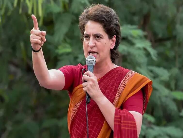 Uttar Pradesh Police has registered an FIR against Congress general secretary Priyanka Gandhi Vadra Priyanka Gandhi Vadra Arrested: કોગ્રેસ મહાસચિવ પ્રિયંકા ગાંધી વાડ્રાની ધરપકડ, સીતાપુરમાં કોગ્રેસના સમર્થકોએ કર્યો વિરોધ