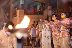 Pooja Hegde Photos: దైవభక్తిలో మునిగిపోయిన 'మోస్ట్ ఎలిజిబుల్ బ్యాచిలర్' బ్యూటీ