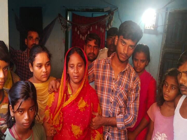 Bihar News: श्रीनगर आतंकी हमले में बिहार के वीरंजन की मौत, ढाई साल से चला रहा था गोलगप्पे की दुकान 