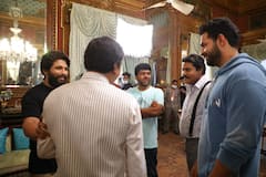 Allu Arjun in F3 Set: ఫన్నీ టీమ్‌తో బన్నీ.. ‘ఎఫ్ 3’ షూటింగ్ సెట్‌లో అల్లు అర్జున్ సందడి