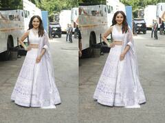 Dance Deewane 3 Finale: डांस दीवाने 3 के फिनाले में Madhuri Dixit को देख धड़का फैंस का दिल, लहंगे में दिखीं चांद सी खूबसूरत