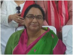 UP Politics: सोनभद्र पहुंची सपा महिला सभा की राष्ट्रीय अध्यक्ष जूही सिंह, बीजेपी पर जमकर साधा निशाना