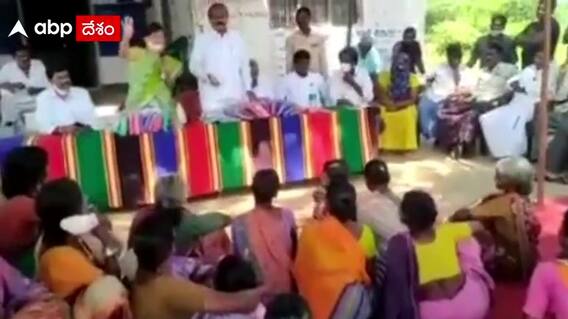 Bathukamma Sarees: ఇష్టం ఉంటే తీసుకోండి, లేకపోతే లేదు.. బతుకమ్మ చీరలపై వివాదం