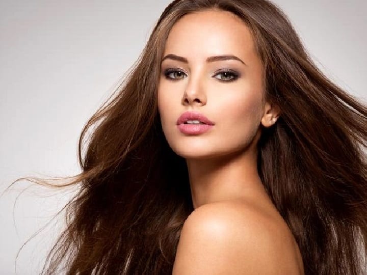 Hair Mistakes: झड़ते बालों से हैं परेशान तो आज ही छोड़े ये 4 आदतें, बालों होंगे घने और खूबसूरत