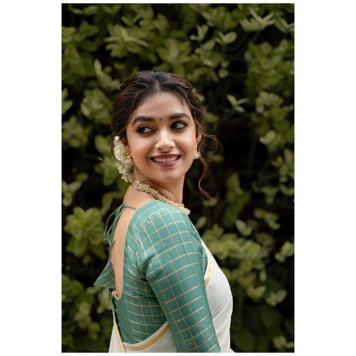(Photo source: Instagram) 2013లో వచ్చిన మలయాళం సినిమా గీతాంజలితో కథానాయికగా మారింది.