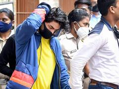 Aryan Khan ही नहीं Salman Khan, Sanjay datt और Rhea Chakraborty जैसे कई सेलेब्स भी फंस चुके हैं कानून के पचड़े में