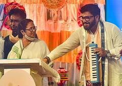 Mahalaya 2021:  মহালয়ায় দলীয় মঞ্চে গাইলেন গান, একের পর এক পুজো উদ্বোধন মুখ্যমন্ত্রীর