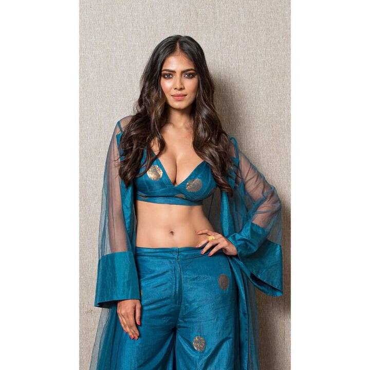 (Photo Courtesy:Instagram) నటిగా ఎంత బిజీగా ఉన్నా.. సోషల్ మీడియాలో చాలా యాక్టివ్ గా ఉంటుంది ఈ బ్యూటీ.