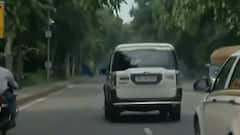 Rahul Gandhi heads to Lucknow | LIVE visuals