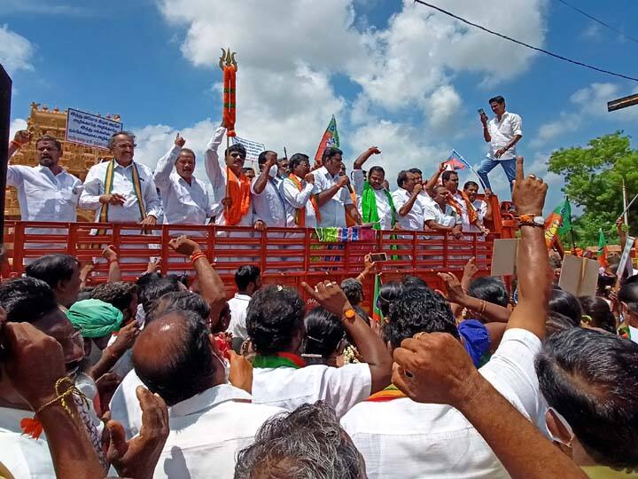 ’’கோயிலை பூட்டியது போல் சர்ச், மசூதிக்கு பூட்டுபோட தைரியம் இருக்கா ?’’ - கருப்பு முருகானந்தம் கேள்வி