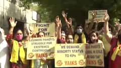 Brave Kashmiri's open-challenge to terrorists | India Chahta Hai