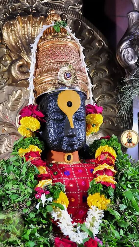 Temple Reopen: राज्यभरात नवरात्रोत्सवाची देवदर्शनानं सुरुवात