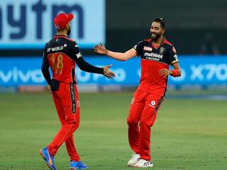 Delhi Capitals को हराने पर होगी RCB की नज़र, टॉप टू में पहुंचने का आखिरी मौका