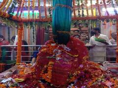 Navratri 2021: प्रयागराज में है शक्तिपीठ अलोप शंकरी, यहां देवी की मूर्ति के बजाय होती है पालने की पूजा