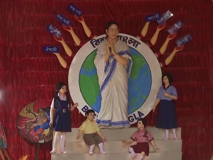 Organisers of a pandal in Kolkata have installed a Durga idol that resembles West Bengal Chief Minister Mamata Banerjee. (ANI Photo)