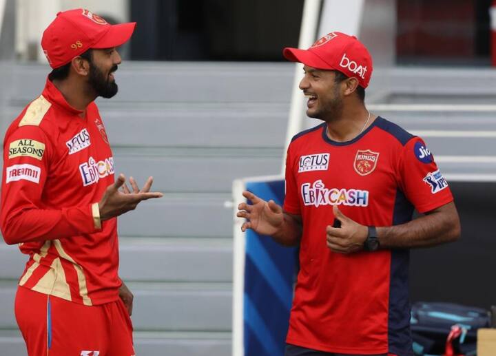 ஐபிஎல் வரலாற்றில், இதுவரை 25 போட்டிகளில் சென்னை - பஞ்சாப் அணிகள் மோதியுள்ளன. இதில், 25 போட்டிகளில் சென்னை வெற்றி பெற்று ஆதிக்கம் செலுத்துகிறது. பஞ்சாப் 9 போட்டிகளில் மட்டுமே வெற்றி கண்டுள்ளது.