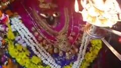 Khabarein Tabadtod : Mirzapur के मां विंध्यवासिनी धाम में शारदीय नवरात्रि की रौनक | ABP Ganga