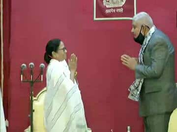 Mamata Banerjee & 2 newly elected MLAs To take oath at Assembly On 7 October Mamata Banerjee :  আজ বিধানসভায় শপথ মমতা বন্দ্যোপাধ্যায় সহ তিন বিধায়কের