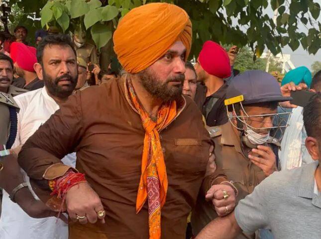 lakhimpur kheri violence navjot singh sidhu stopped by uttar pradesh poice in saharanpur  Lakhimpur Kheri Violence: લખીમપુરખીરી જતા નવજોત સિદ્ધુને અટકાવાયા, પંજાબના મંત્રીઓ સહિત કૉંગ્રેસી નેતાઓની અટકાયત