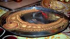 Navratri 2021 : वणीच्या सप्तश्रुंगी मंदिरात देवीच्या आभूषणांची पूजा, पारंपरिक वाद्यांसह मिरवणूक