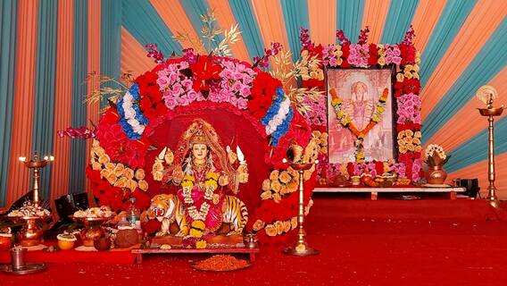 Navratri 2021 : घटस्थापना किंवा कलश स्थापनेचं महत्त्व!, नऊ दिवस नऊ देवींचं पूजन : ABP Majha