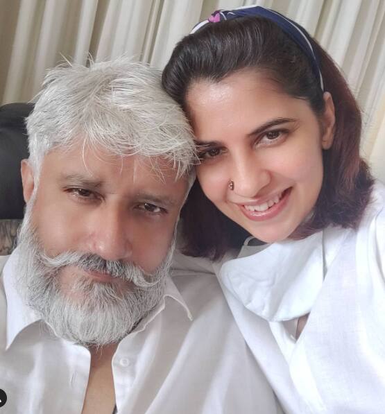 Filmmaker Vikram Bhatt tied the knot with Shwetambari Soni, an art connoisseur last year in September 2020 and the news was revealed by his mentor Mahesh Bhatt. “Vikram Bhatt got married last September during the peak of the lockdown,” he told ETimes. Mahesh Bhatt wasn’t part of the ceremony because of the Covid-19 concerns.