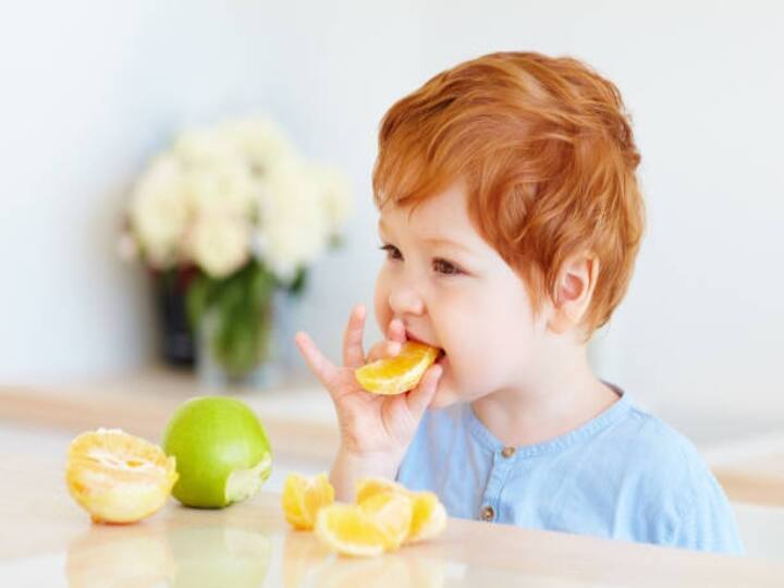 Things to focus on in introducing food to the baby குழந்தைக்கு உணவு அறிமுகப்படுத்துவதில் கவனம் செலுத்த வேண்டிய விஷயங்கள்