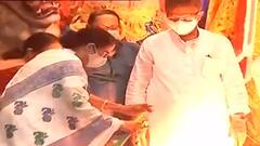 Durga Puja 2021: 'যতবারই আসি, সাধ মেটে না', বালিগঞ্জ কালচারালের পুজো উদ্বোধনে মুখ্যমন্ত্রী | Bangla News