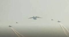 IAF 89th Anniversary: आसमान को चीरते हुए वायुसेना ने किया अपने शौर्य का प्रदर्शन