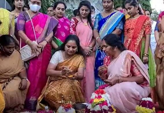 అసెంబ్లీ ప్రాంగణంలో బతుకమ్మ వేడుకలు