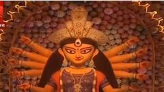 Durga Puja 2021: শিবমন্দিরের মণ্ডপে পরিযায়ী শ্রমিকদের সংগ্রামের ছবি | Bangla News