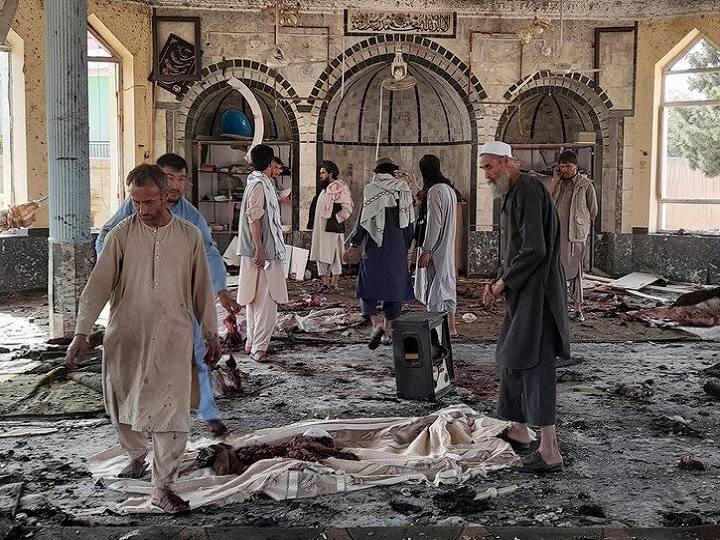 Afghanistan Blast At least 50 killed in Afghan Kunduz mosque blast Afghanistan Blast: అఫ్ఘనిస్థాన్‌లో మసీదుపై ఆత్మాహుతి దాడి.. 50 మందికి పైగా మృతి.. భయానక పరిస్థితులు!