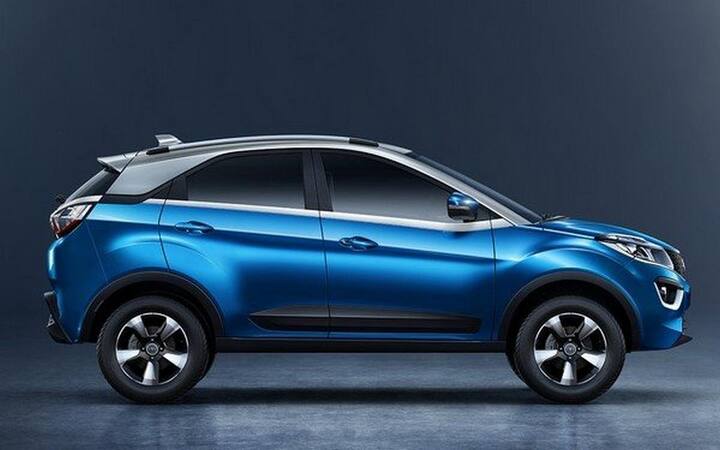 Tata Nexon ਨੇ ਪਿਛਲੇ ਮਹੀਨੇ ਯਾਨੀ ਸਤੰਬਰ 2021 ਵਿੱਚ ਬੰਪਰ ਵਿਕਰੀ ਕੀਤੀ ਸੀ। ਇਸ ਮਹੀਨੇ ਇਹ ਸਭ ਤੋਂ ਵੱਧ ਵਿਕਣ ਵਾਲੀ ਕੰਪੈਕਟ SUV ਕਾਰ ਬਣ ਗਈ ਹੈ। ਕੰਪਨੀ ਨੇ ਇਸ ਮਹੀਨੇ ਕੁੱਲ 9211 ਯੂਨਿਟ ਭੇਜੇ ਹਨ।