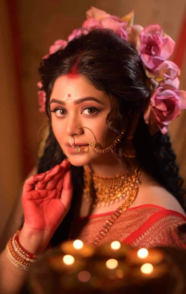 আগামী ১০ তারিখ মুক্তি পাচ্ছে ঋতাভরীর নতুন ছবি এফআইআর। ছবির মুক্তি নিয়ে অধীর অপেক্ষায় রয়েছেন অভিনেত্রী।