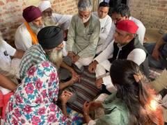 Lakhimpur Kheri Case: मृतक किसान के परिजनों से मिलने Bahraich पहुंचे Akhilesh Yadav | Hindi News