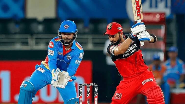 IPL 2021 Delhi capitals vs royal challengers bangalore match head to head preview RCB vs DC: விராட்vs பண்ட்: டாப் அணிகள் மோதும் கடைசி லீக் போட்டியில் வெல்லப்போவது யார்?