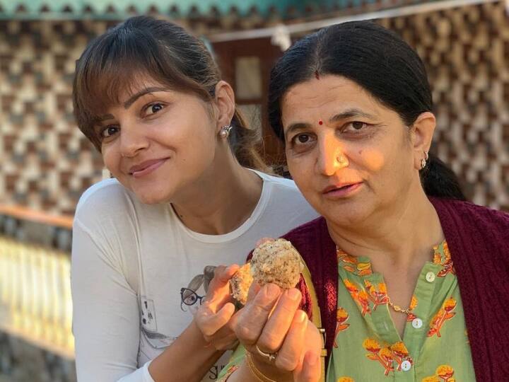 Bigg Boss 14 Winner Rubina Dilaik Mother Birthday: Actress Shares Heartfelt Post To Wish Her, Hina Khan Reacts 'Bigg Boss 14' Winner Rubina Dilaik Wishes Mother With Heartfelt Birthday Post, Hina Khan Reacts