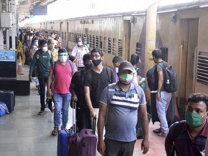 Covid Guidelines: Railways extends Covid guidelines for 6 months, 500 rupees fine for not wearing masks Covid Guidelines: रेलवे ने छह महीनों के लिए बढ़ाई कोविड-19 गाइडलाइंस की मियाद, मास्क ना पहनने पर लगेगा 500 रुपये का जुर्माना
