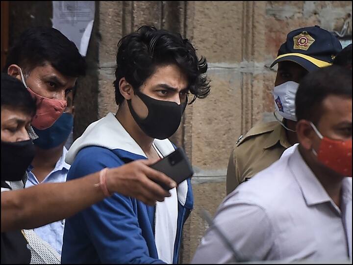 Mumbai Cruise Drugs Case aryan khan bail petition can be heard today petition was rejected in lower court Drugs Case : आर्यन खानसह तीन जणांच्या जामीन अर्जावर आज सुनावणीची शक्यता; आज तरी जामीन मिळणार?