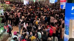 Mumbai Airportवर प्रवाशांची गर्दीच गर्दी, नियम शिथिल झाल्याने झुंबड Special Report