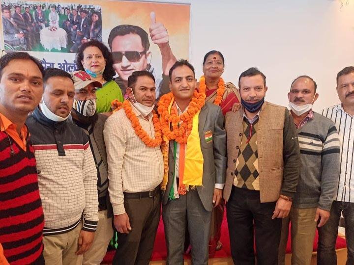 निशानेबाजी कोच सुभाष राणा का मसूरी पहुंचने पर जोरदार स्वागत, युवाओं को दिए मूलमंत्र
