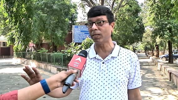 Associate Prof. Rakesh Pandey of Kirori Mal College calls Kerala Board 'Marx Jihad', creates ruckus